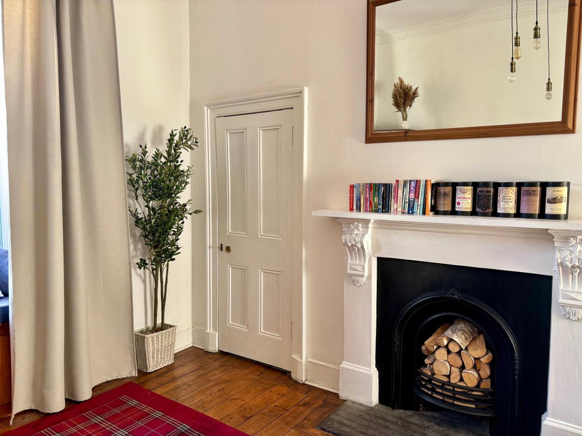 Bread Street, Central And Spacious One Bed Flat Εδιμβούργο Εξωτερικό φωτογραφία